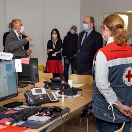 Covid 19 S.A.S. le Prince visite les Centres d'Appel et de Suivi à Domicile
