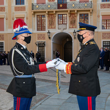 Passation de commandement du Corps des Carabiniers du Prince