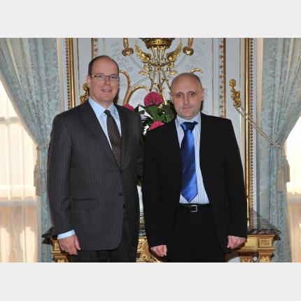 Remise des lettres de créance de S.E. M. Almir SAHOVIC, Ambassadeur Extraordinaire et...