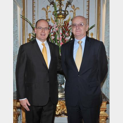 Remise des lettres de créance de S.E. M. David Alexander RITCHIE, Ambassadeur Extraordinaire et...