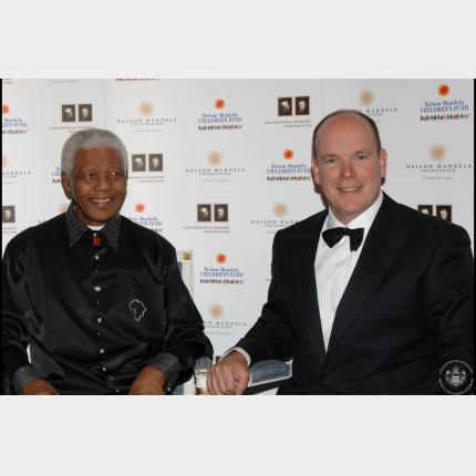 Communiqué de presse suite à la disparition de M. Nelson Mandela